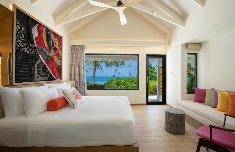 OBLU-XPERIENCE-AILAFUSHI-BEACH-VILLA-BEDROOM-WITH-VIEW-2-2