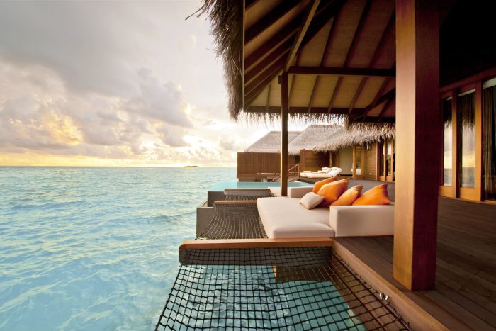 Ayada+Maldives+villas+SUNSET+OCEAN+SUITE+(6)