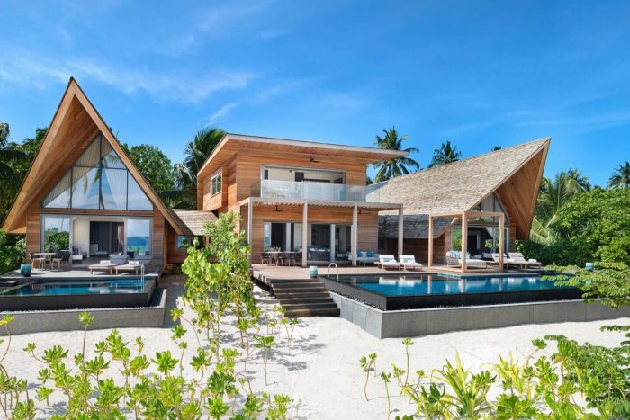 Caroline-Astor-Estate-The-St-Regis-Maldives-Vommuli