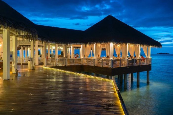 Ocean-Breeze-Restaurant-Night-Ayada-Maldives