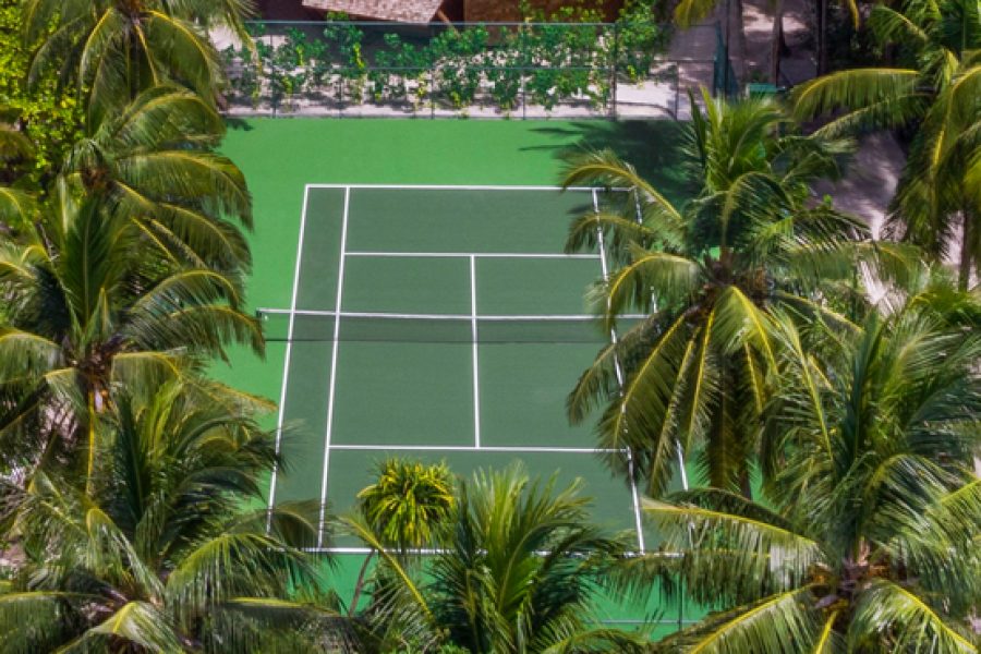 tennis-st-regis-maldives-vommuli-luxury-maldives-holidays-